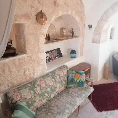 Trullo Colori D'itria * Ostuni