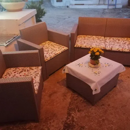 Trullo Colori D'itria * Ostuni